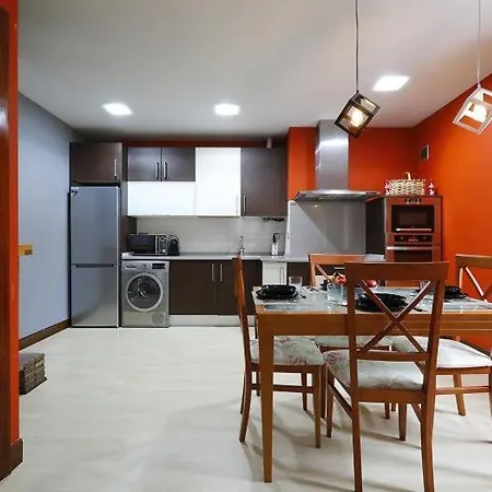 Luises 6 Apartamento En Donostia דירה *