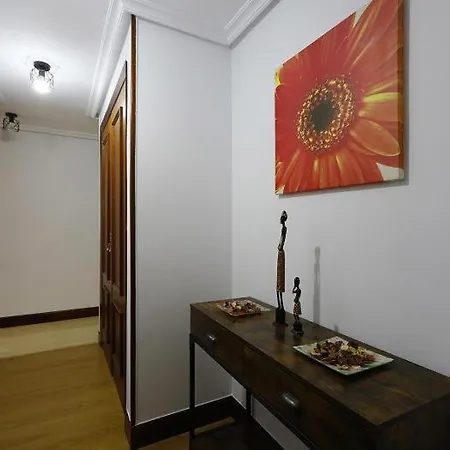 Luises 6 Apartamento En Donostia דירה